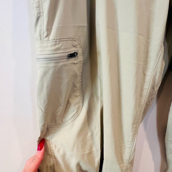 🔥L.L Bean Man’s Pants🔥 - Picture 9 of 9